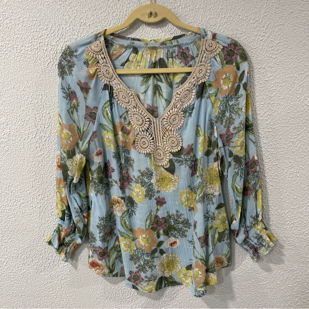 Boho Top Women’s V Neck Floral Design With Embroidery Around The Neck Y2K C Pics